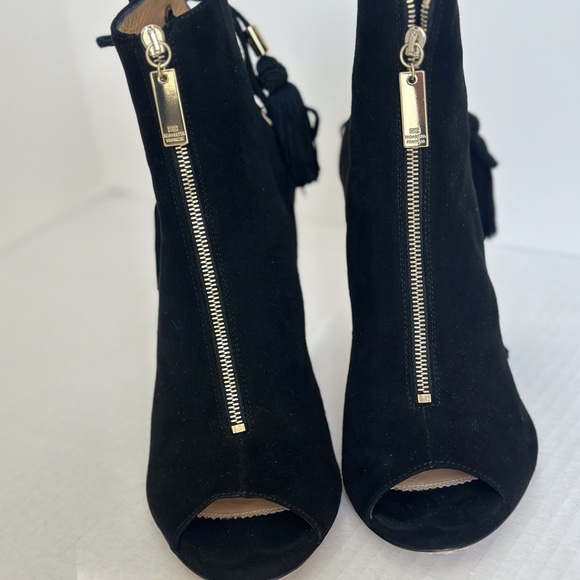 Elisabetta Franke (Made in Italy) Black Suede Lace-up Bootie with Gold Heel - Picture 6 of 6